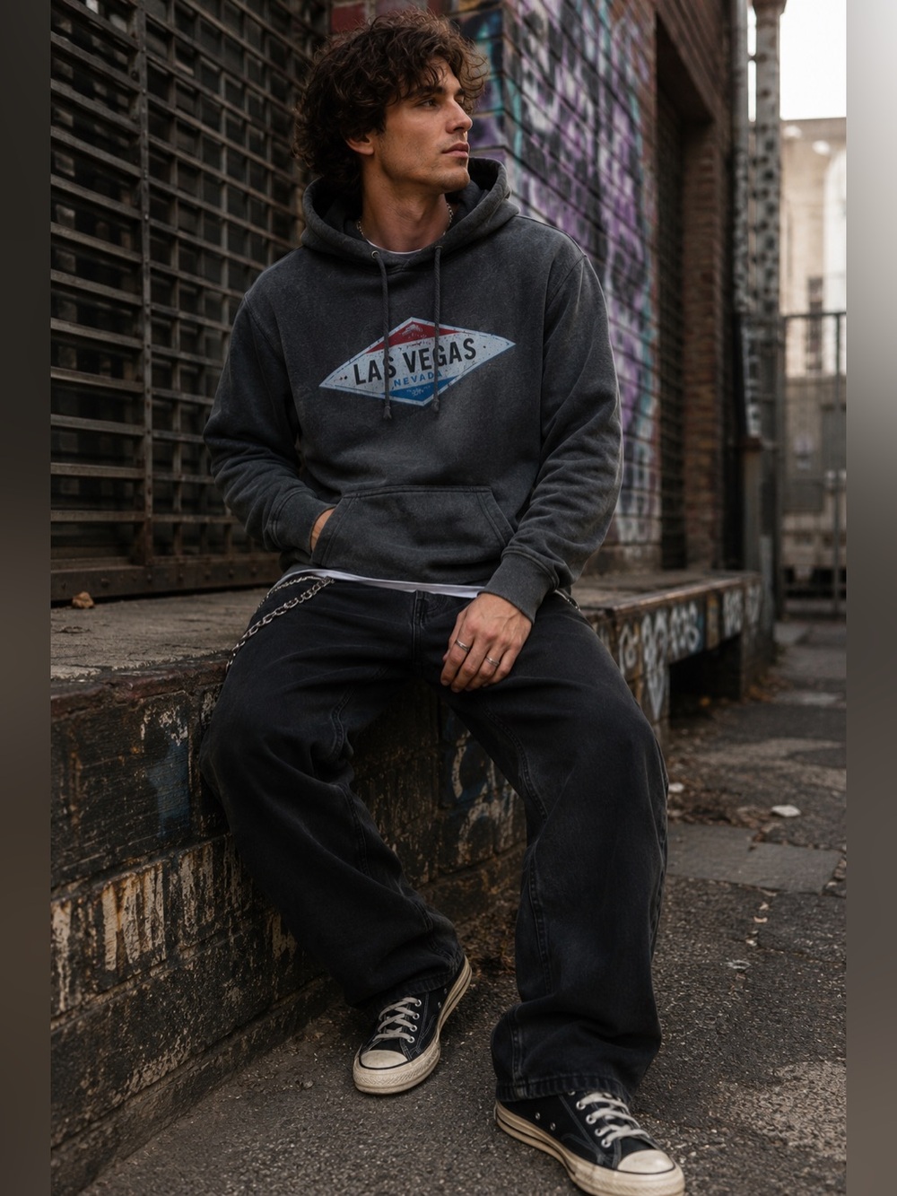 Las Vegas NV Graphic Hoodie Men’s Charcoal Grunge Streetwear Pullover Sweatshirt